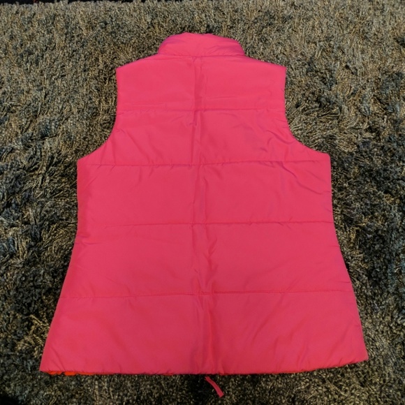 Reversible vest - Picture 2 of 6